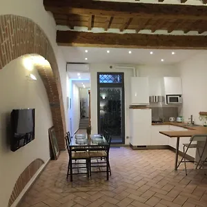 https://la-cupola-apartment.it-tuscanyhotel.com